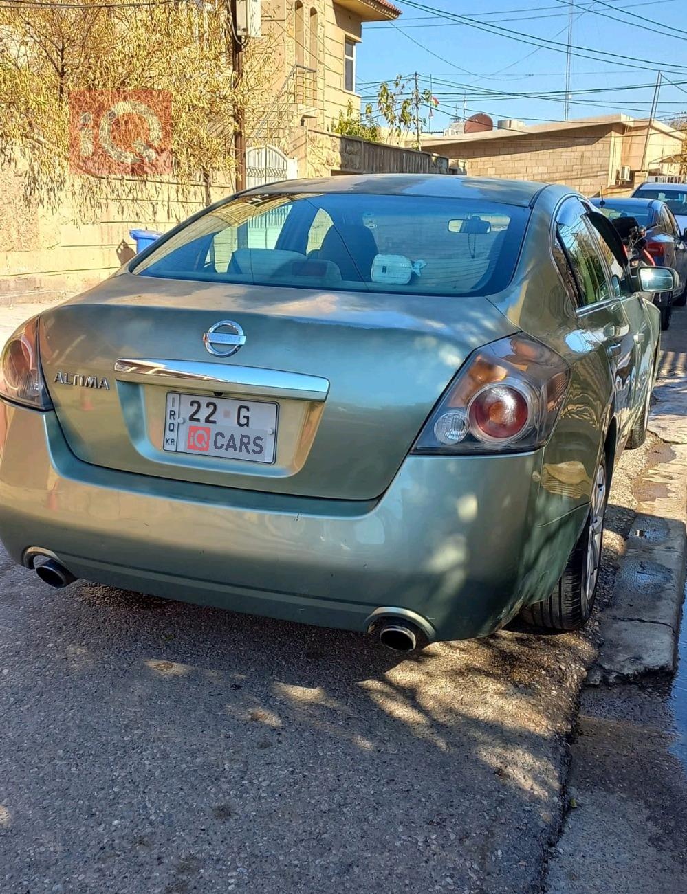 نيسان ألتيما